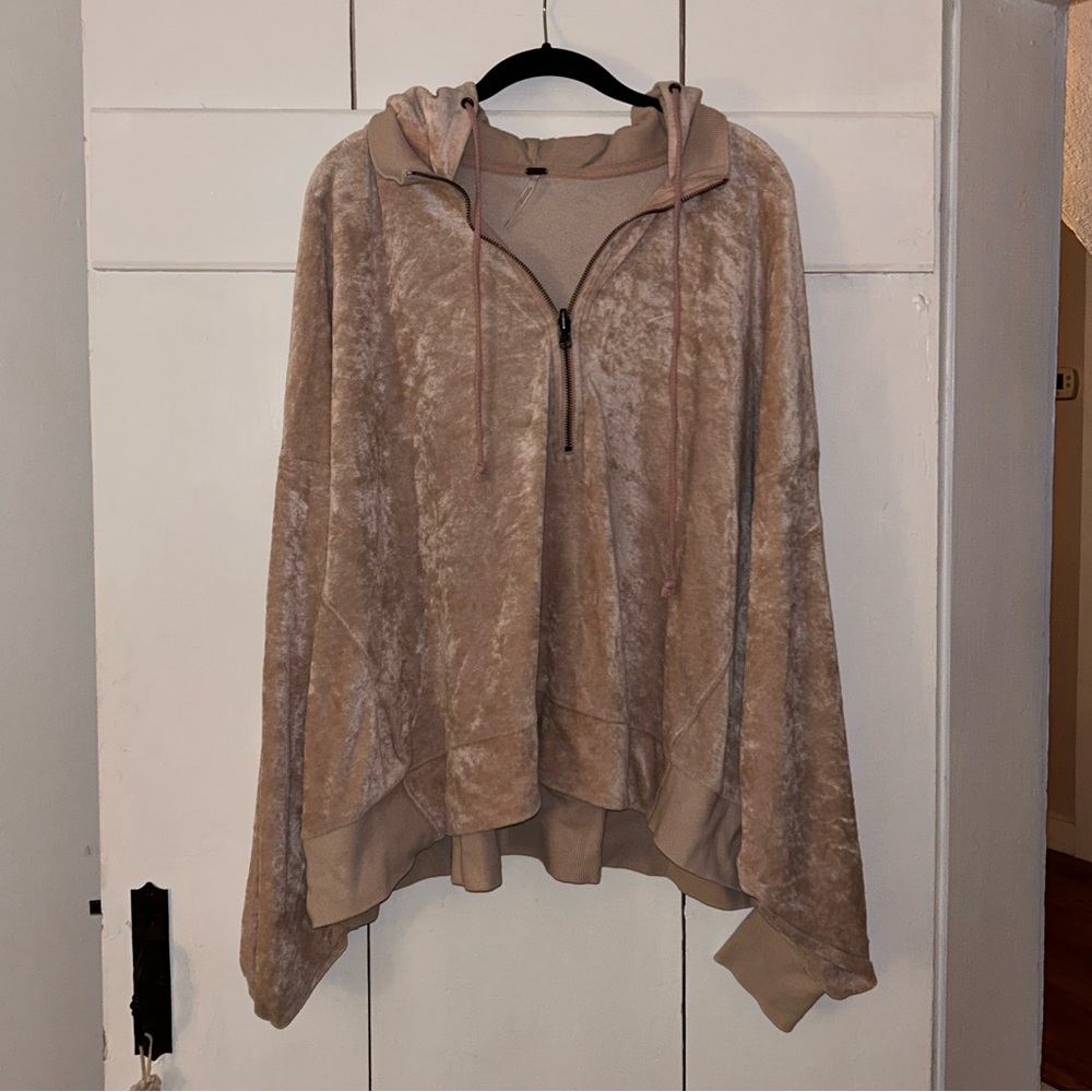 Free People Light Pink Velous Quarterzip Medium
